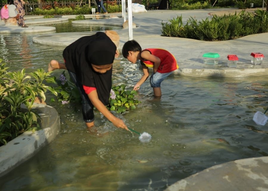 Longkang fishing at ORTO, Singapore