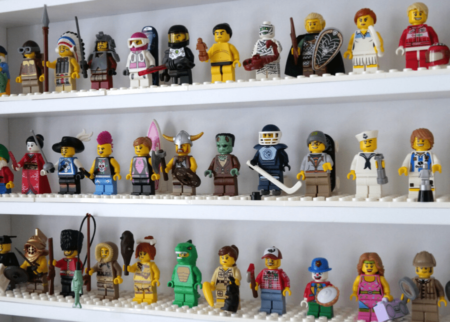 brickset lego minifigure case