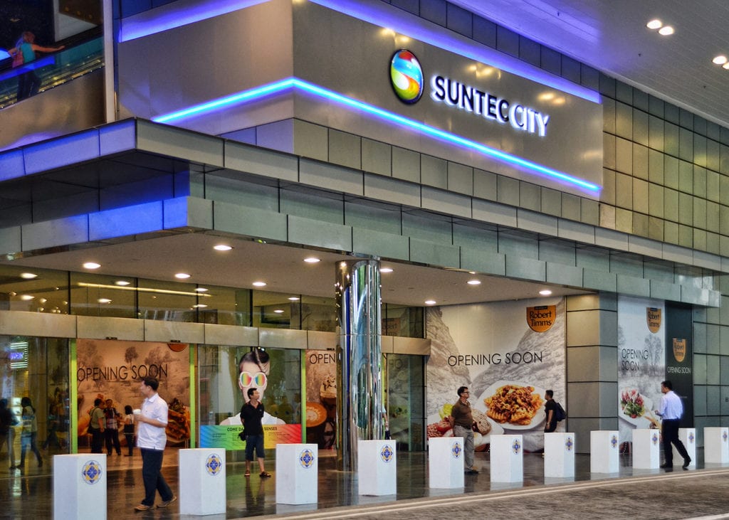 Family-friendly shopping malls in Singapore: enrichment centres, nursing rooms and kids fashion