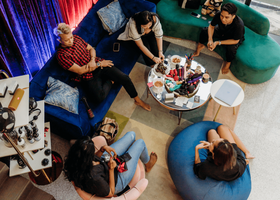HoneyKids Tries: Hedonist Just Wanna Have Fun private party