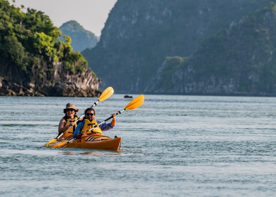 indochina-junk-cruise-ha-long-bay-travel-kids