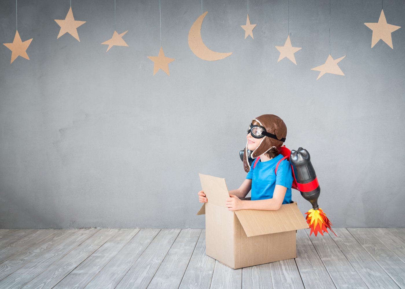 Turn those delivery boxes and toilet rolls into camper vans, space rockets and more!