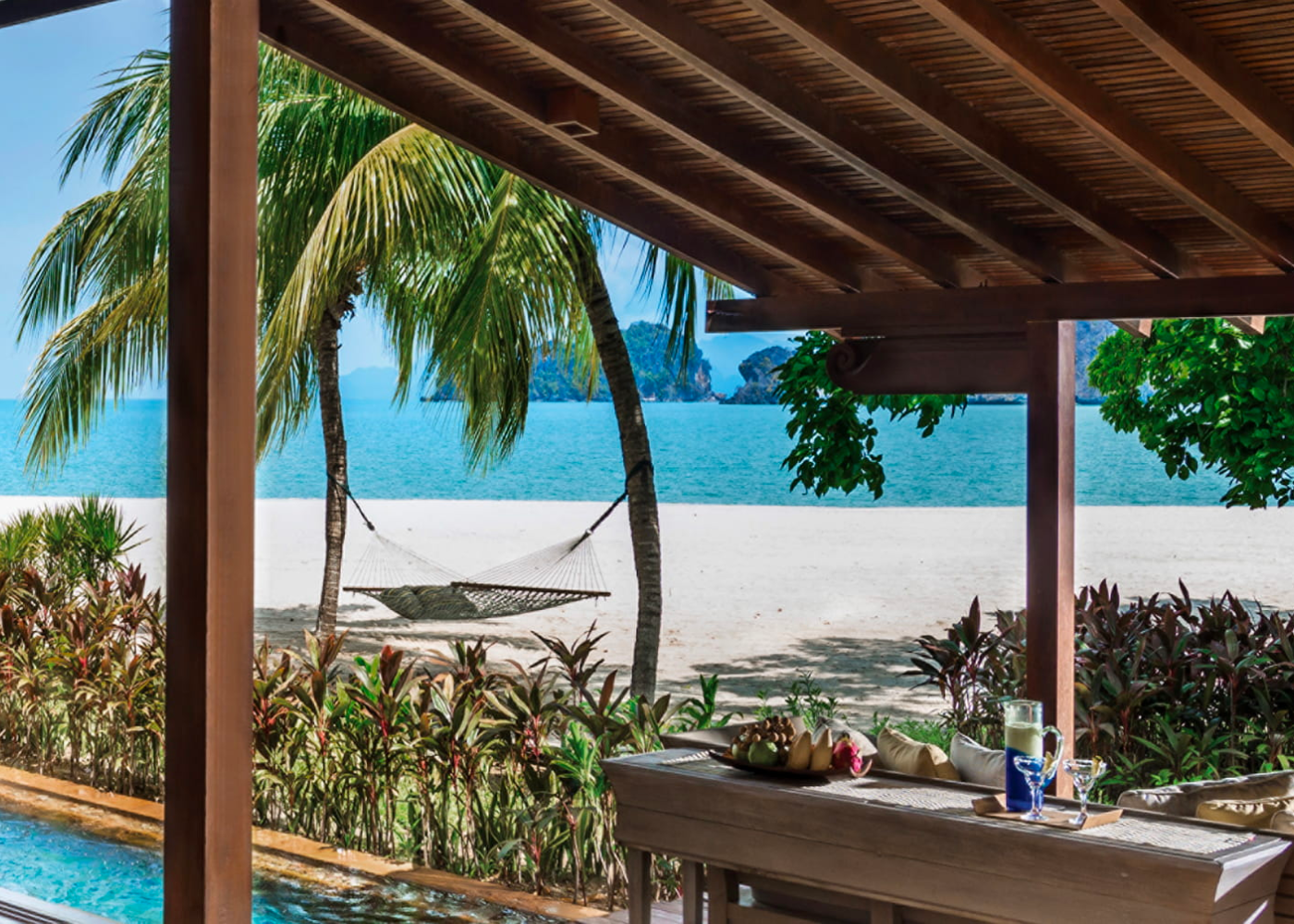 Beach villa with pool