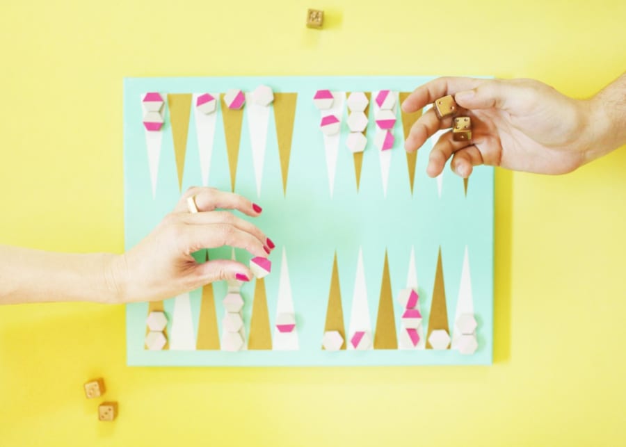 Fathers-Day-DIY-Gift-Backgammon Set