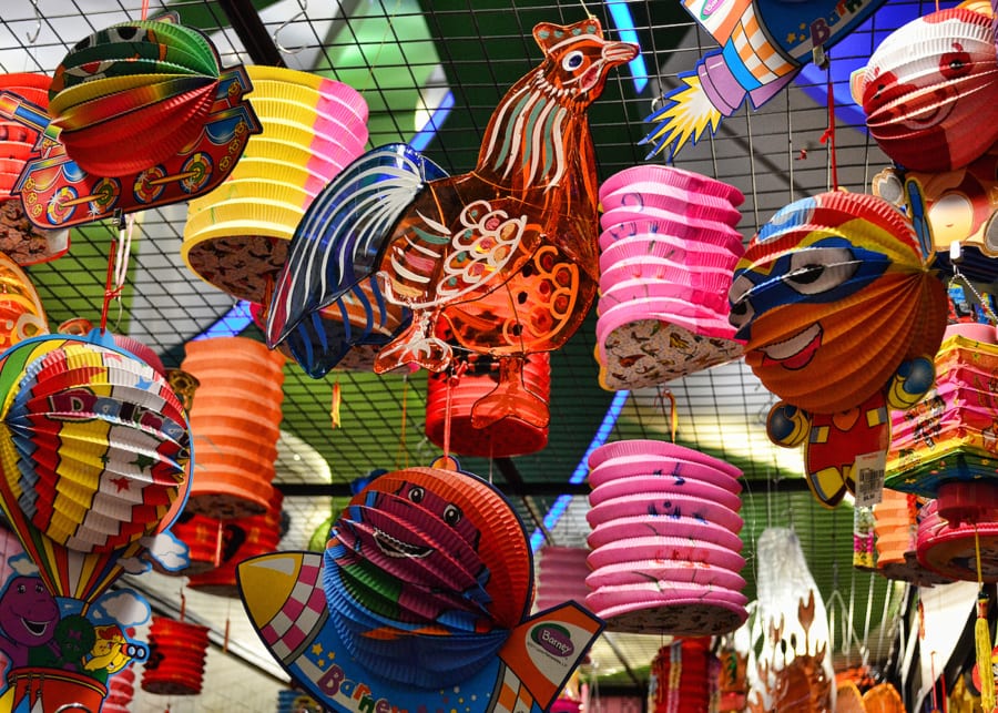 how to Mid-Autumn Festival with kids in Singapore lanterns