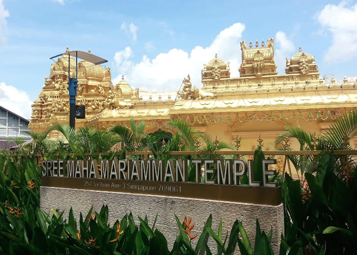 Singapore Temples: Sree Maha Mariamman Temple