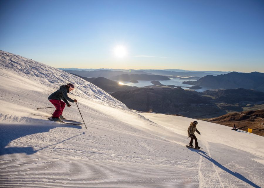 Skiing holiday in New Zealand