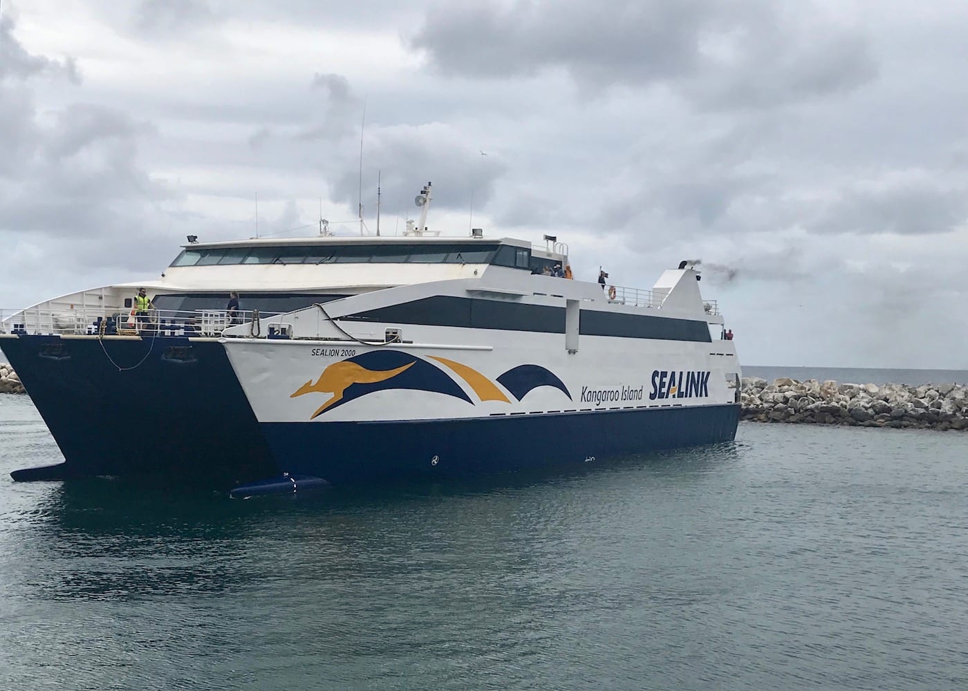 kangaroo island sealink ferry