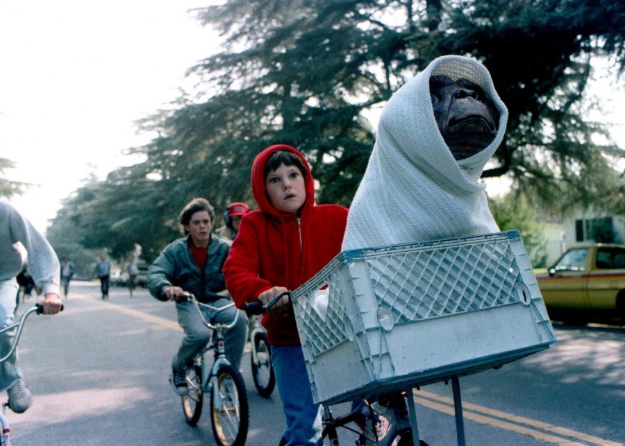 E.T. the Extra-Terrestrial | Best Halloween movies for kids of all ages