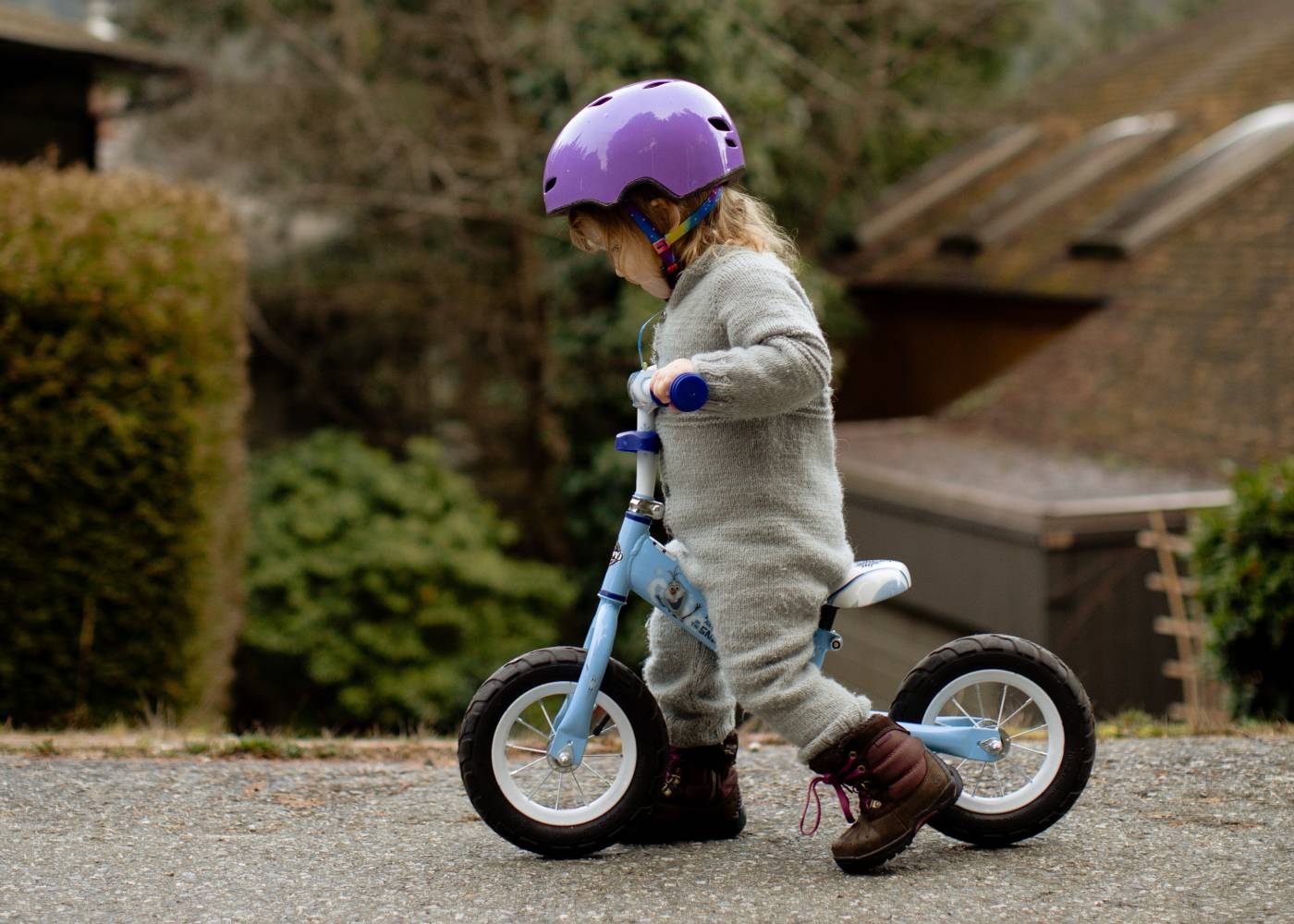Bike riding 101: All you need to know about kids’ bikes, and more!
