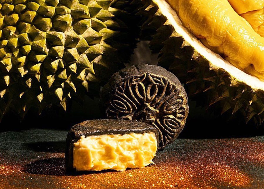 Golden Moments | Durians in Singapore