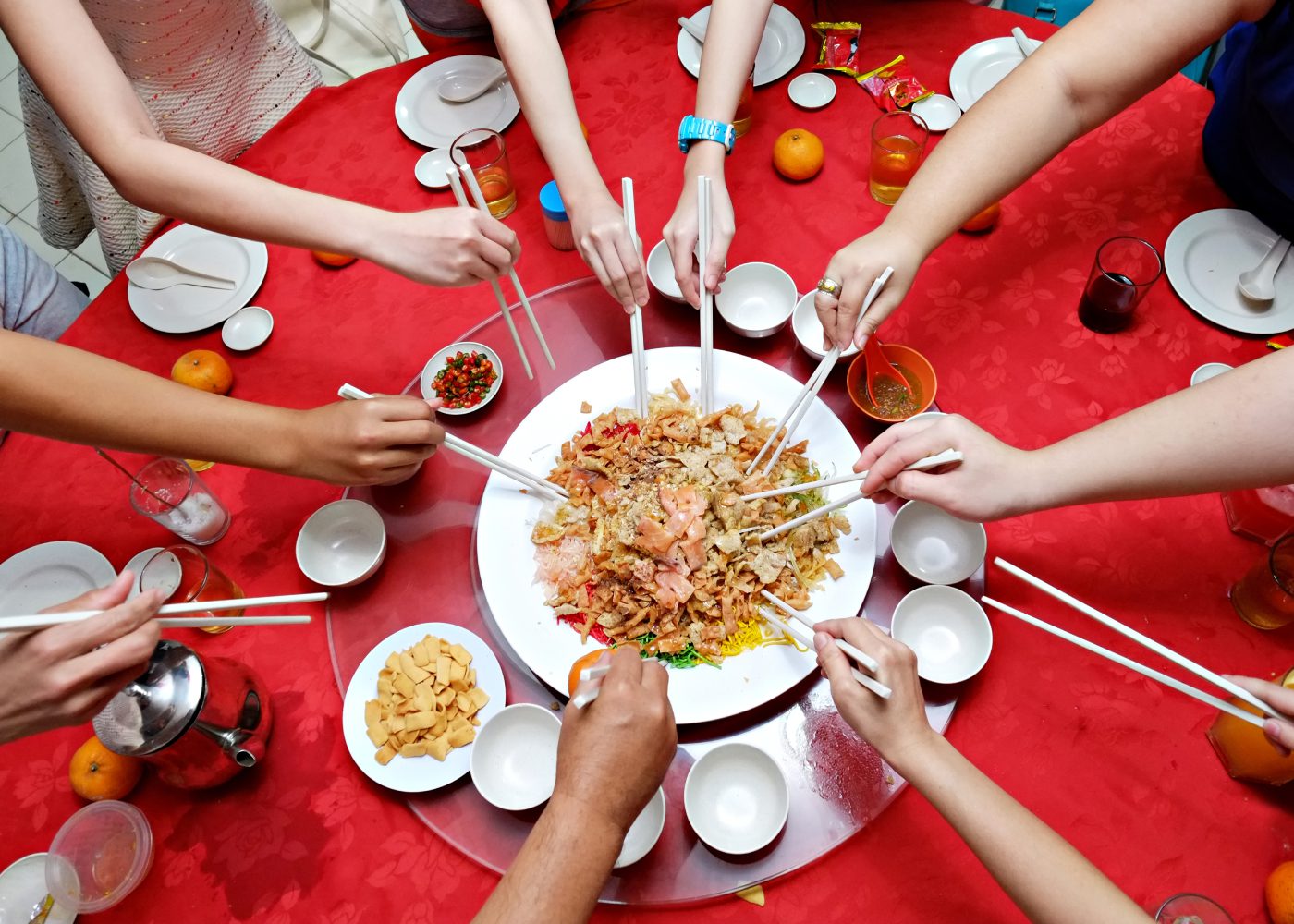 How & why we toss yusheng at Chinese New Year: Beginner’s guide to lo hei sayings in Singapore