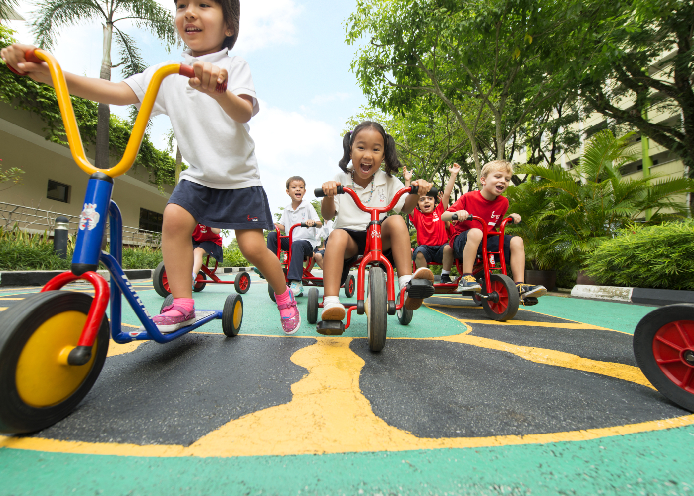 VIDEO: Check out the happy vibes over at Singapore American School’s Early Learning Center!
