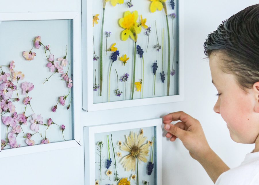 Framed pressed flowers by LilyArdor | Mother's Day craft ideas