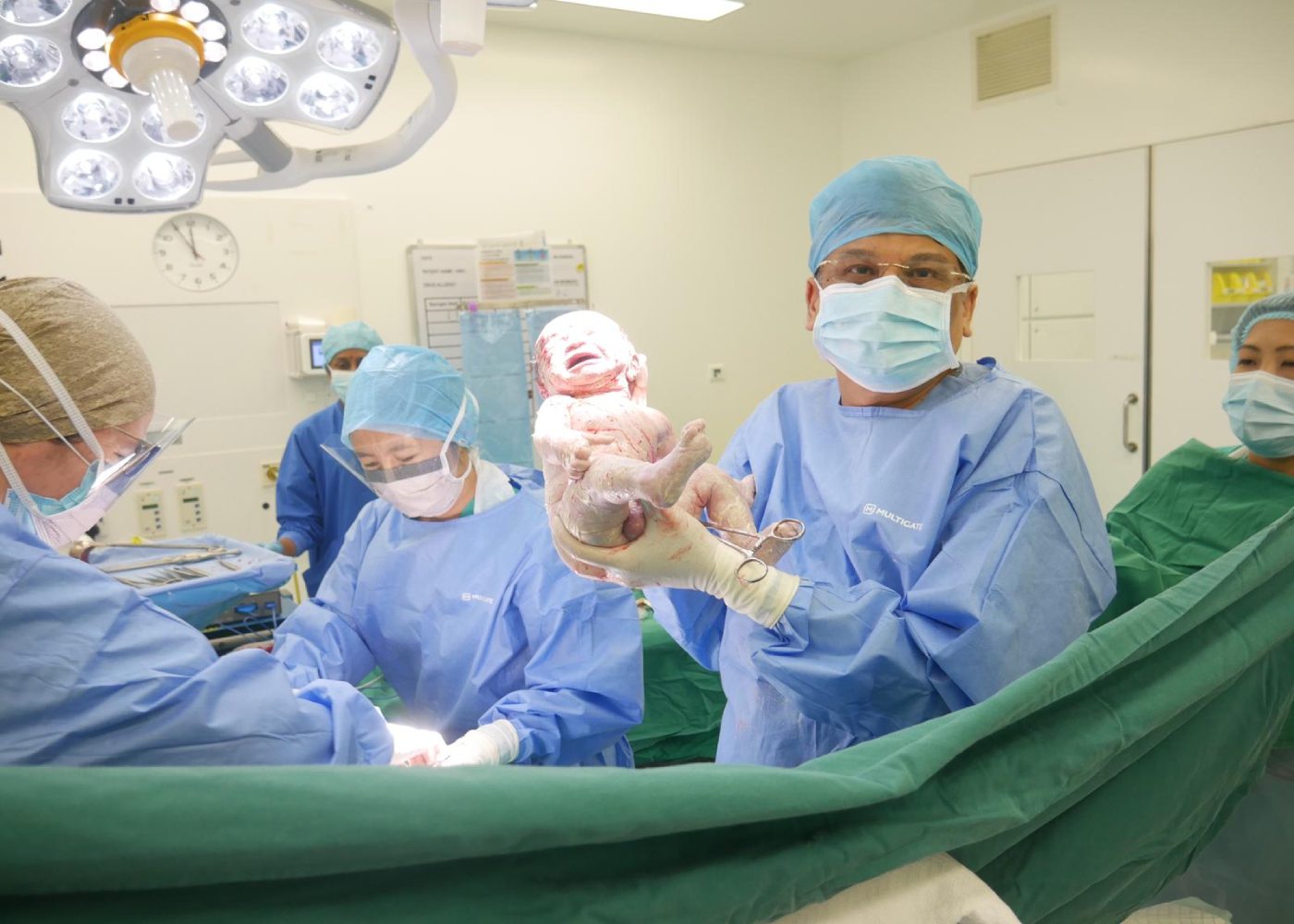 All you need to know about Caesarean section (and what to expect for your own C-section in Singapore)
