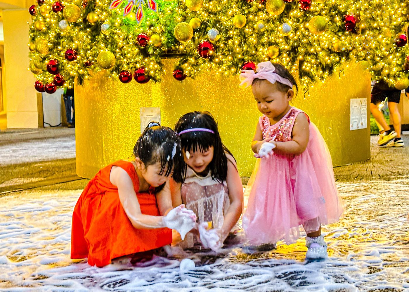 Tanglin Mall’s Snow and Avalanche are back this holiday season with a refreshed look, more retail choices, a festive series of fun activities, and exciting treats!