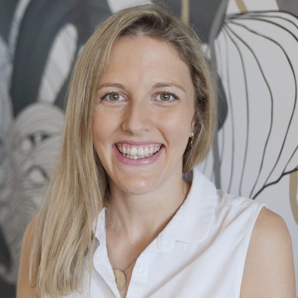 Kate Noble \| HoneyKids Asia