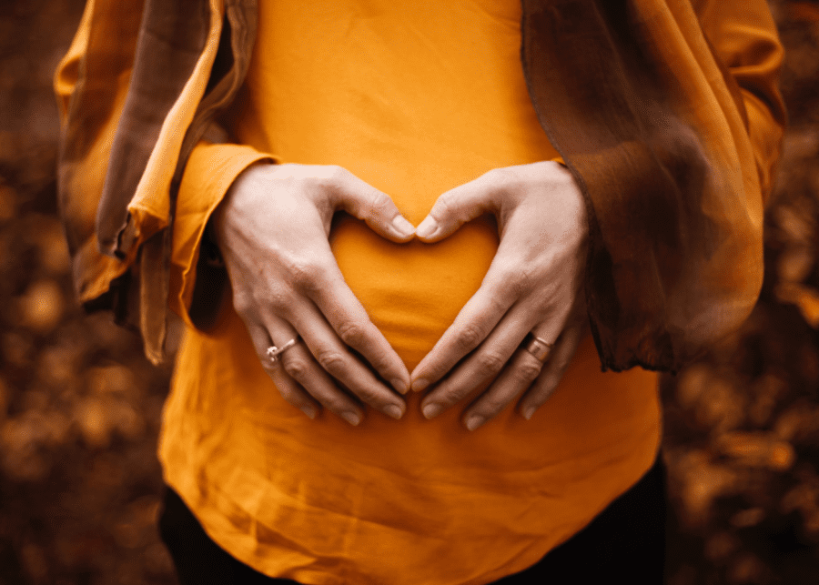 Pregnant belly love 