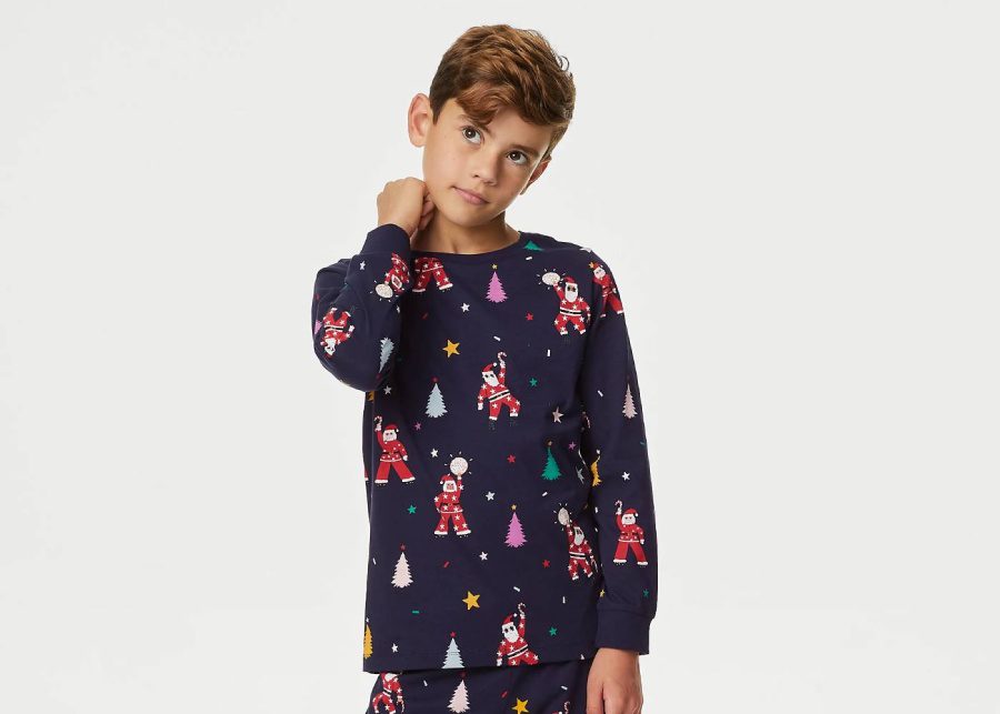 where to buy christmas clothes for the family singapore marks and spencer