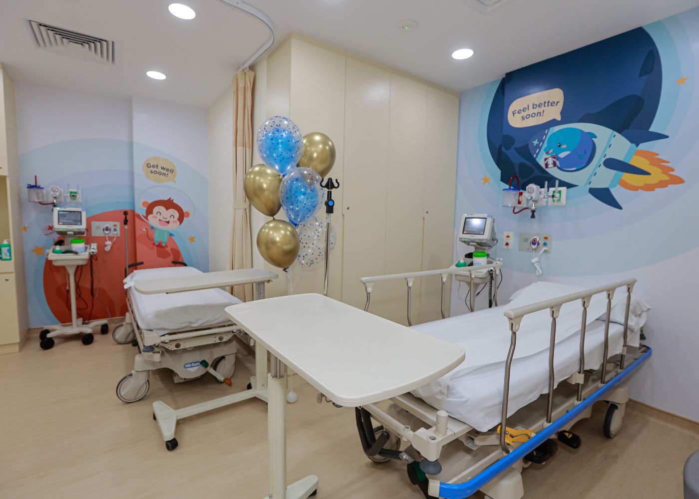 ward in parkway east hospital paediatric urgent care centre