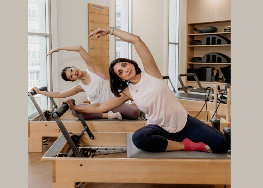 prenatal-and-postnatal-yoga-classes-singapore-the-moving-body-group