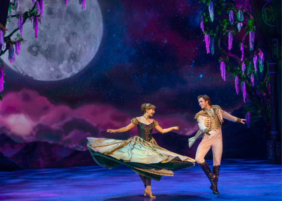 Frozen the musical singapore Anna and Hans