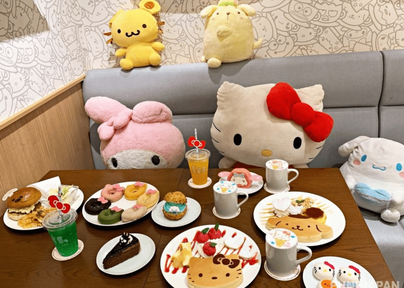 Hello Kitty cafe Japan Tokyo