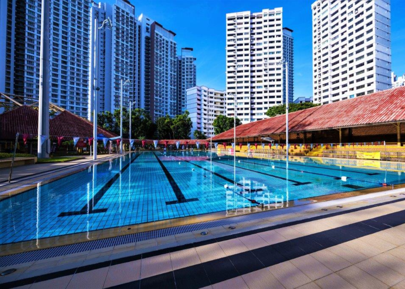 Bukit Batok Swimming Complex | Best public swimming pools in Singapore