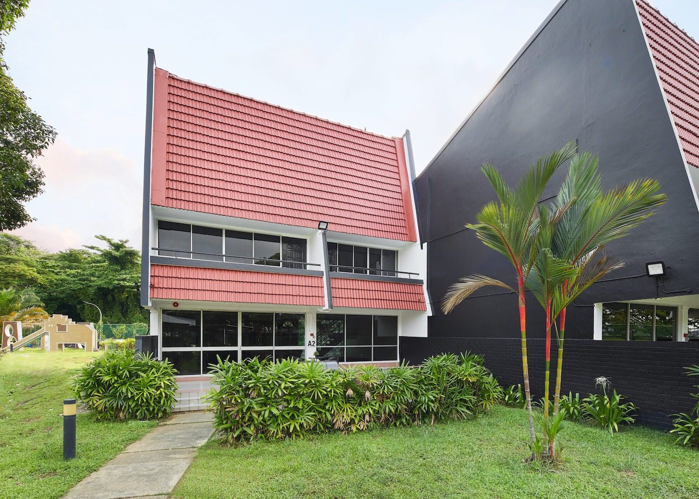 tee side chalet singapore new bungalow