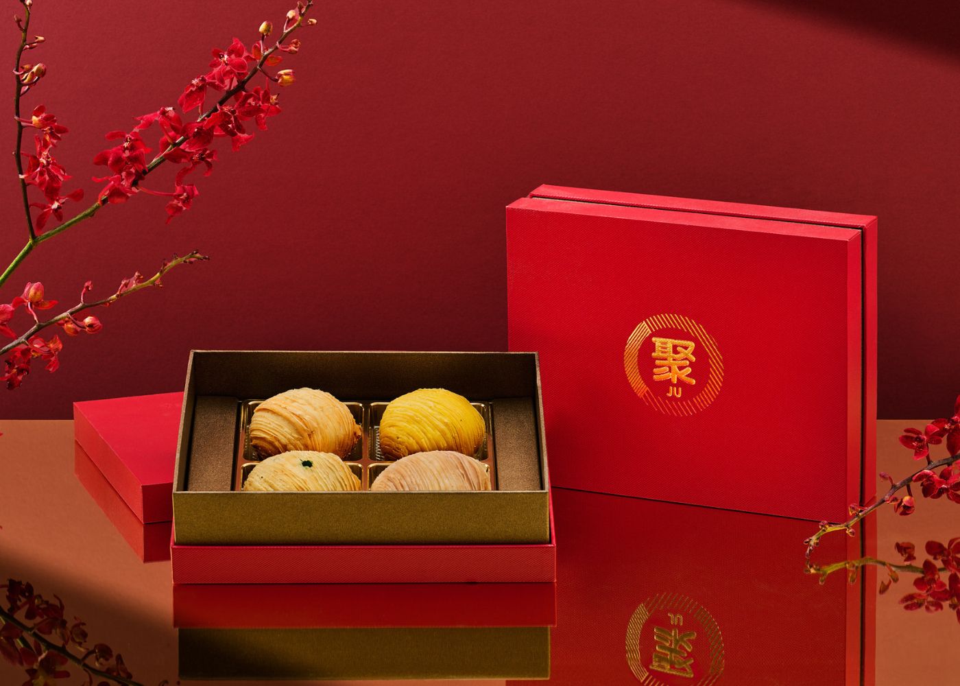 mooncakes ju signatures