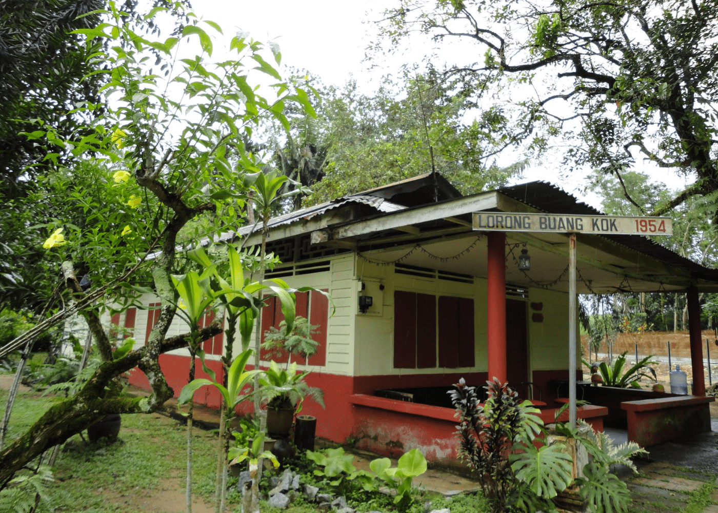 kampong buangkok