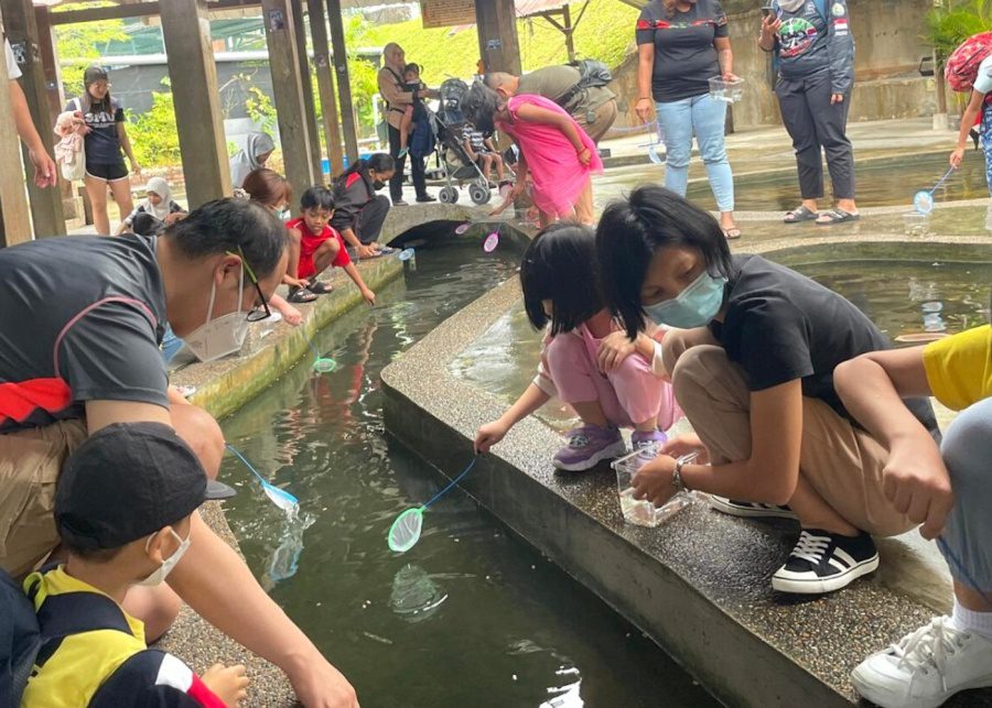 qian hu fish farm longkang fishing