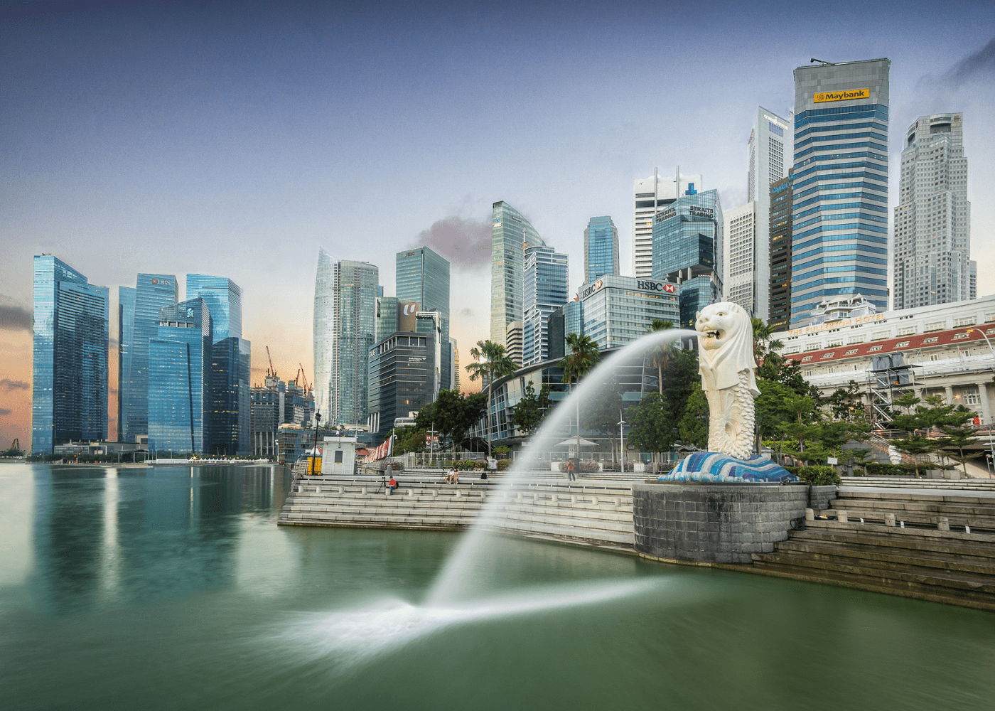singapore history merlion hero
