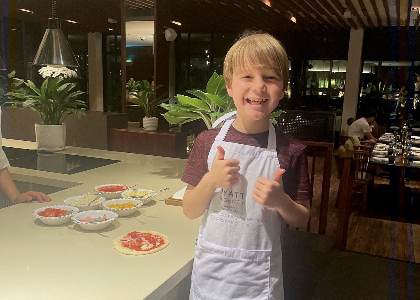hyatt da nang vietnam review family pizza making