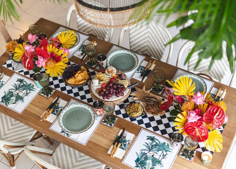 singapore souvenir house of happy table mat