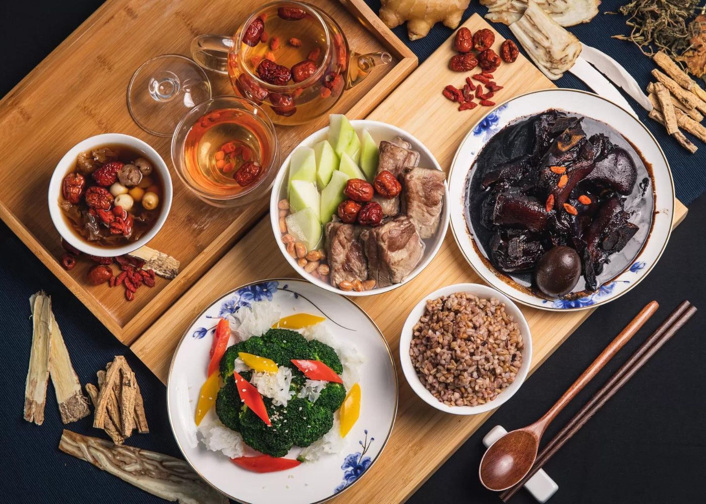 Best Confinement food delivery services in Singapore: Chinese, Halal, Vegetarian and More!