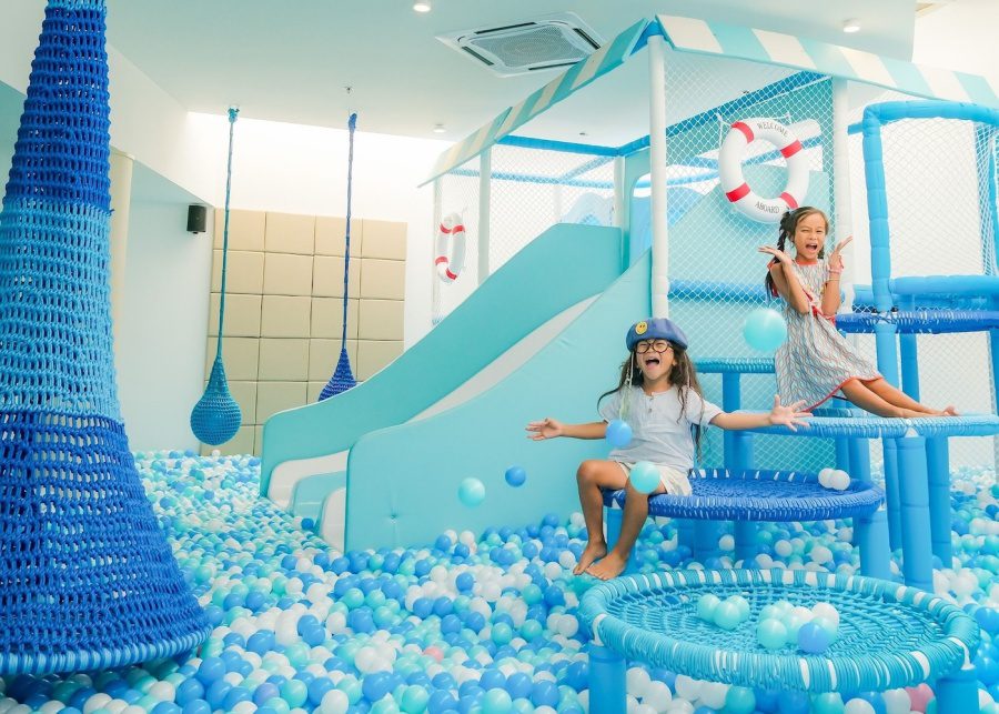 Le Méridien Phuket Mai Khao Beach Resort review mediterranean ocean kitchen kids club