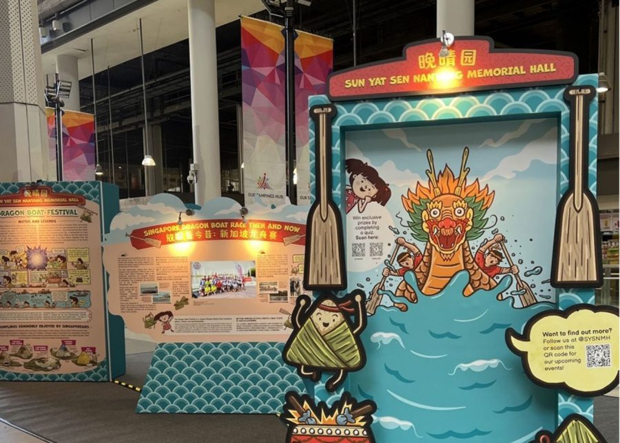 travelling dragon boat festival exhibits from wan qing yuan
