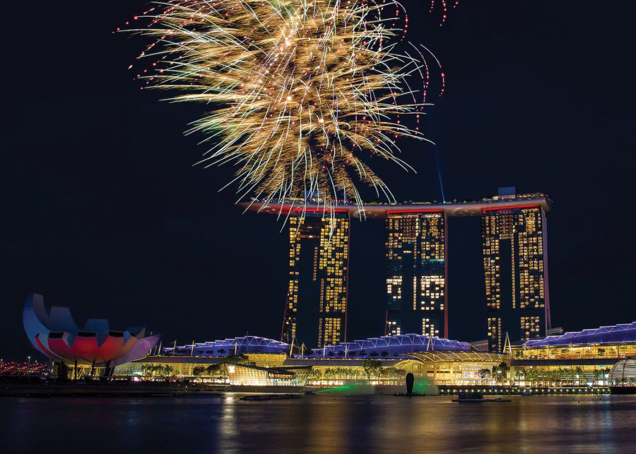 marina bay sands mbs fireworks singapore