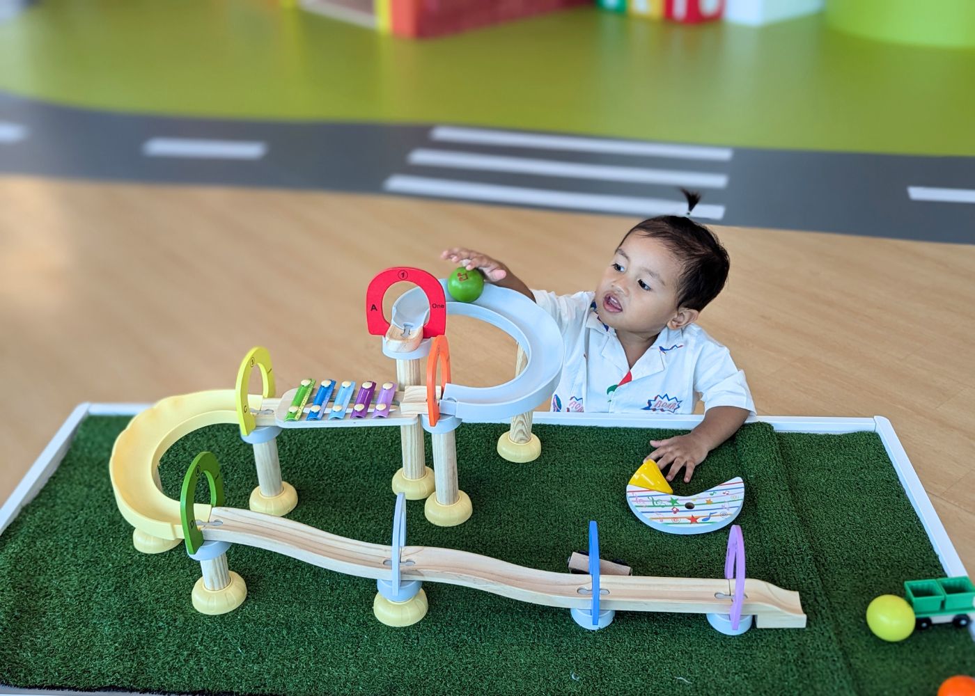 HoneyKids Tries: We visited Kidztropic Cove, a new indoor playground with calm vibes and open spaces