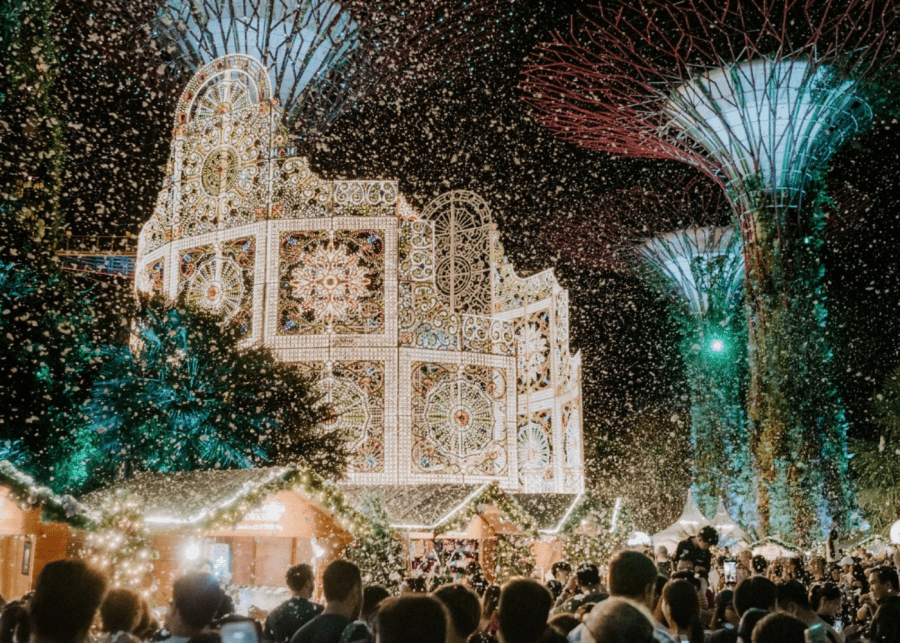 Snowfall Gardens by the bay Christmas