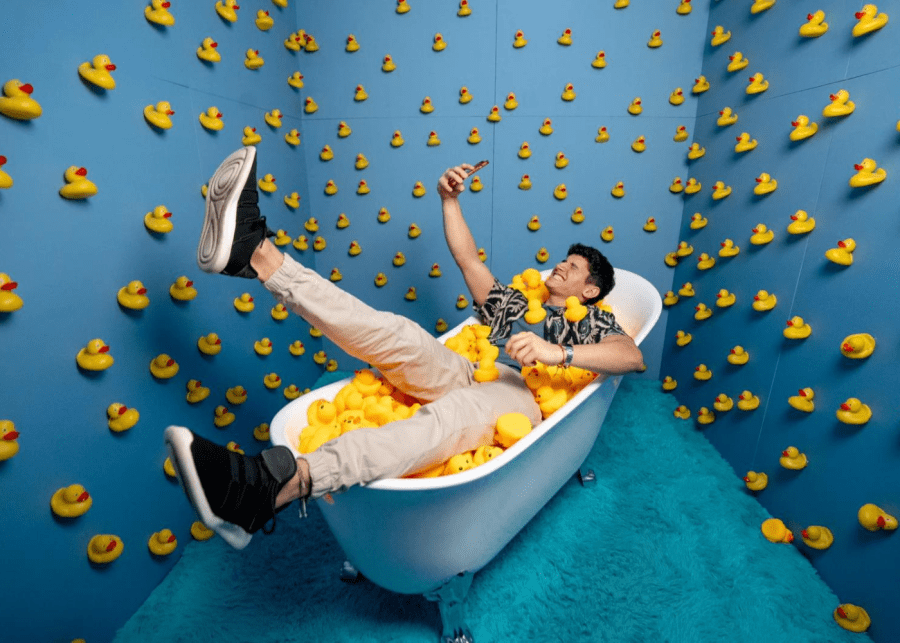 Things to do in Singapore with kids Bubble Planet