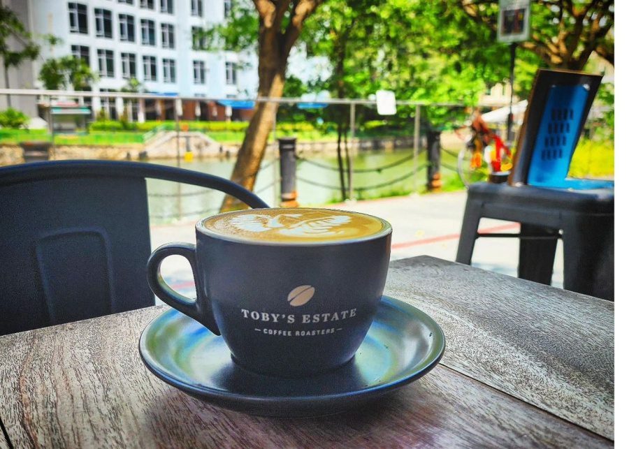 cafes that open early Toby’s Estate