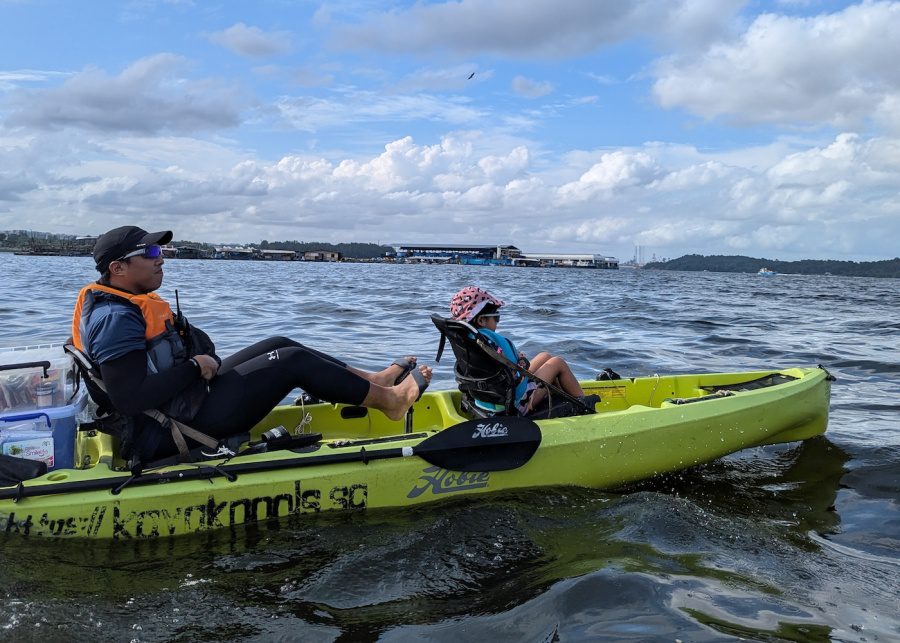 leg paddling kayak xtreme sports pulau ubin