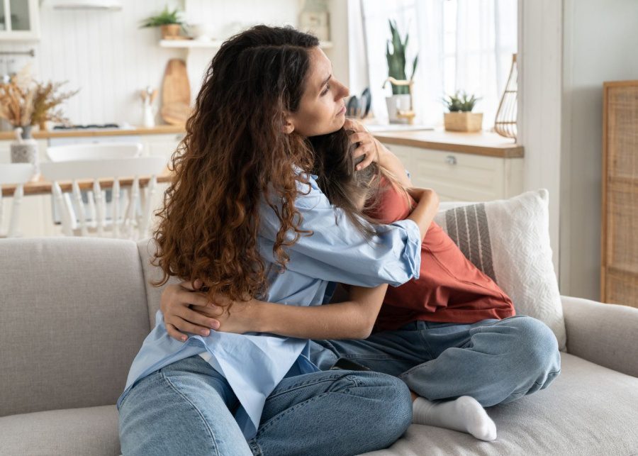 parent child hug support