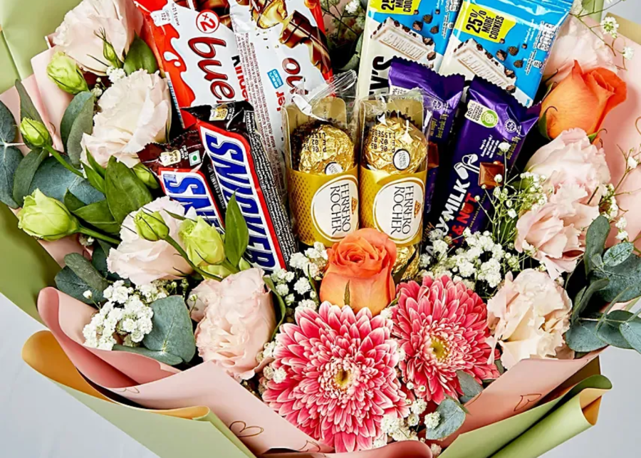 Florist Singapore flowers with chocolates FNP bouquet