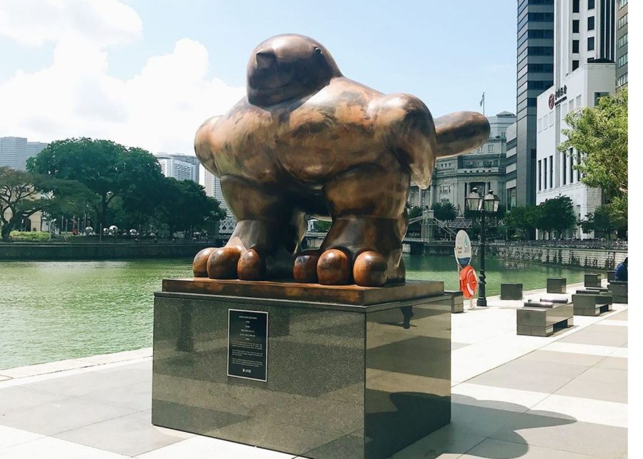 fat bird Botero singapore river