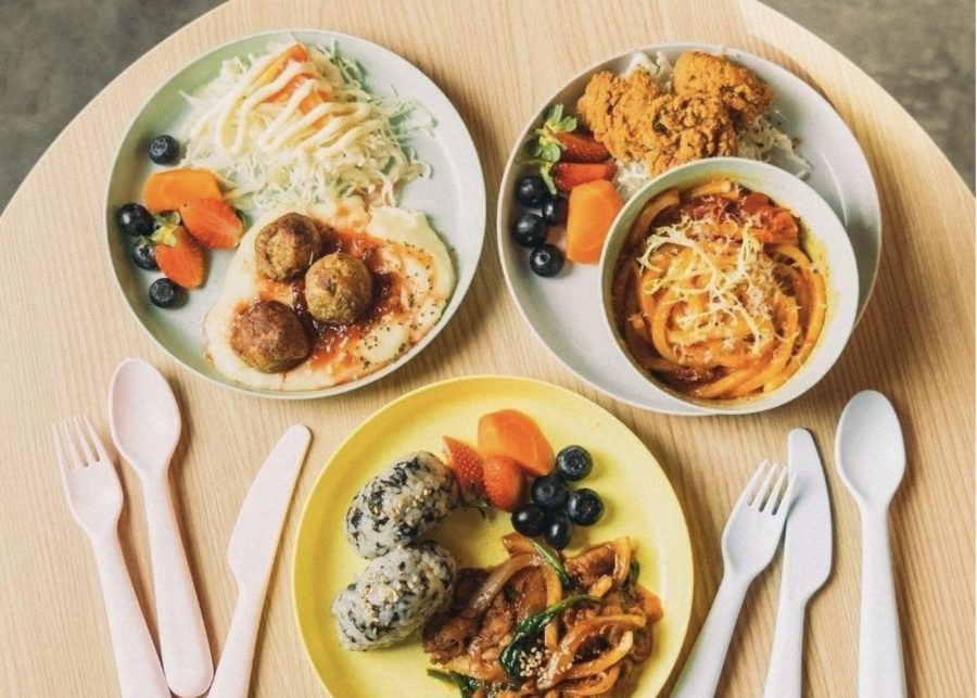 Dal.komm playground kids eat free