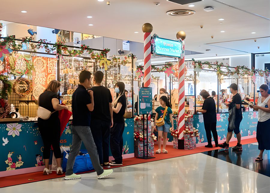 Tangs Christmas Shop market 2025
