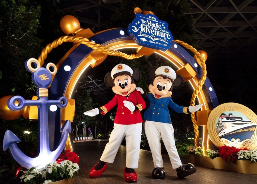 disney jewel mickey mouse